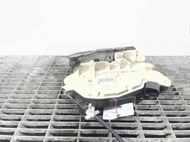 bontott VW CC Jobb hátsó Ajtózár