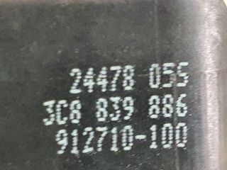 bontott VW CC Jobb hátsó Külső Kilincsfészek