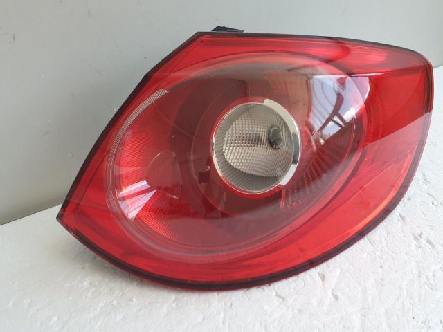 bontott VW CC Jobb Hátsó Lámpa