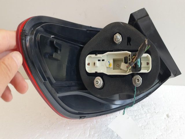 bontott VW CC Jobb Hátsó Lámpa