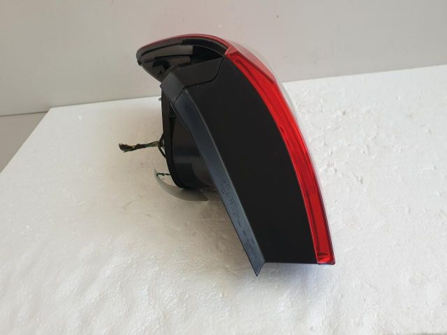 bontott VW CC Jobb Hátsó Lámpa