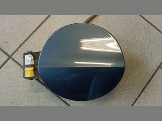 bontott VW CC Tankajtó