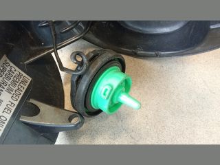 bontott VW CC Tankajtó