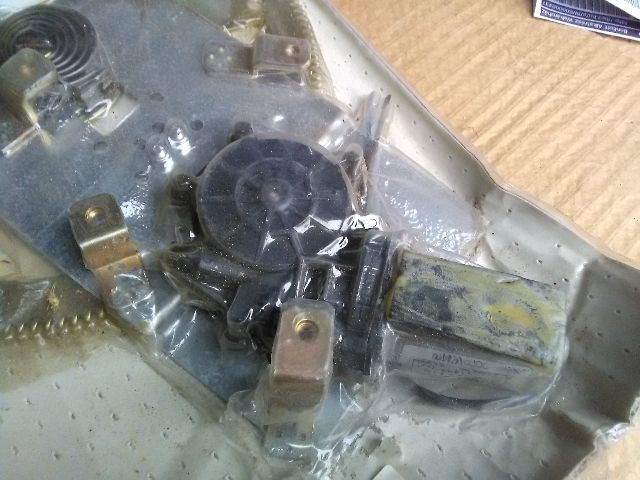 bontott VW CORRADO Jobb első Ablakemelő Szerkezet (Elektromos)