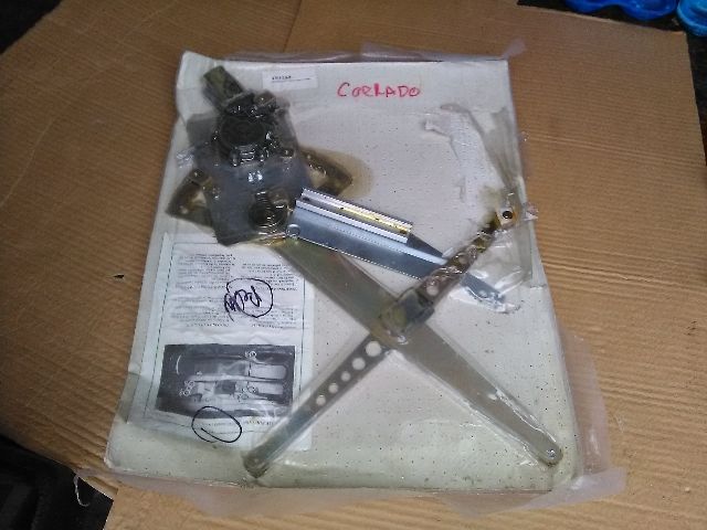 bontott VW CORRADO Jobb első Ablakemelő Szerkezet (Elektromos)