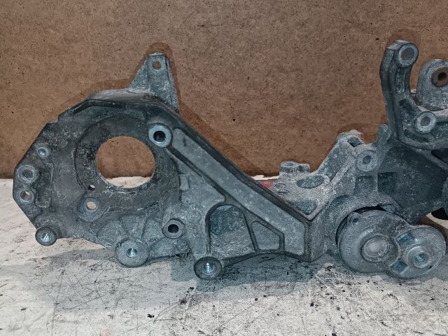 bontott VW CRAFTER Klíma Szervó Szivattyú Bak