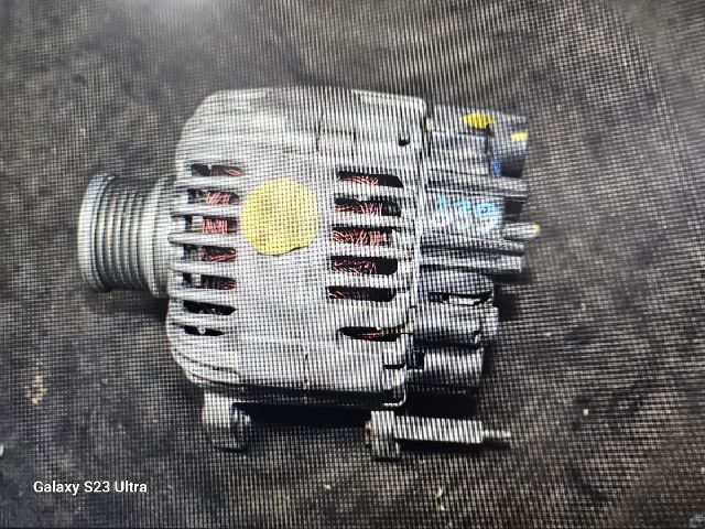 bontott VW CRAFTER Generátor