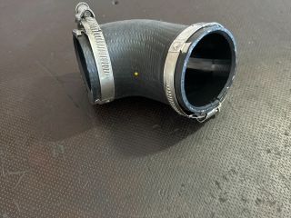 bontott VW CRAFTER Turbócső