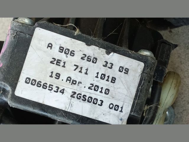 bontott VW CRAFTER Váltó Kulissza