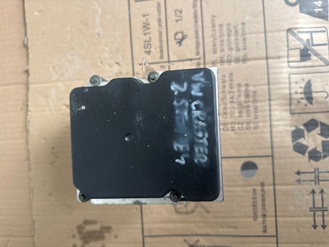 bontott VW CRAFTER ABS Kocka