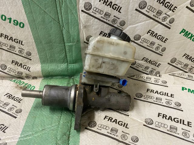 bontott VW CRAFTER Főfékhenger