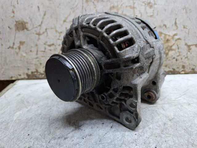 bontott VW CRAFTER Generátor