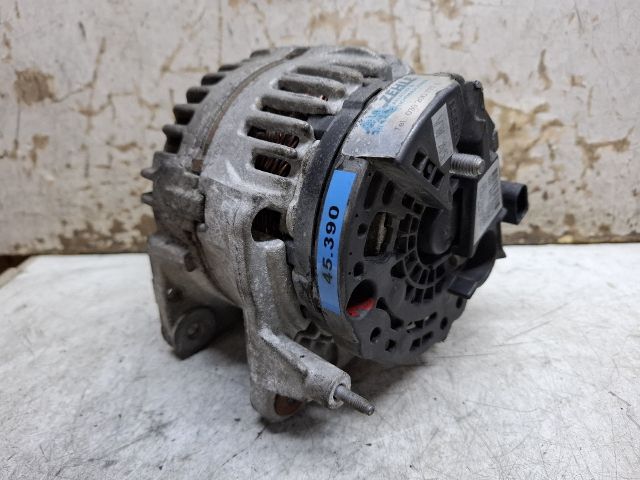 bontott VW CRAFTER Generátor