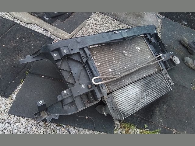 bontott VW CRAFTER Homlokfal (Üres lemez)