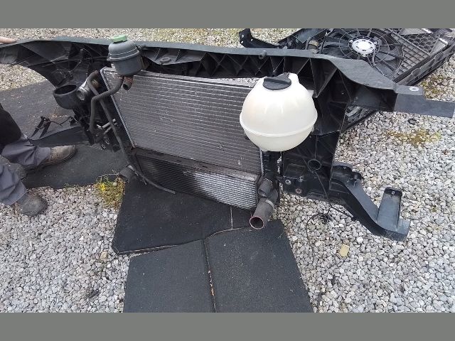 bontott VW CRAFTER Homlokfal (Üres lemez)