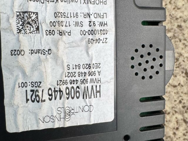 bontott VW CRAFTER Kilométeróra