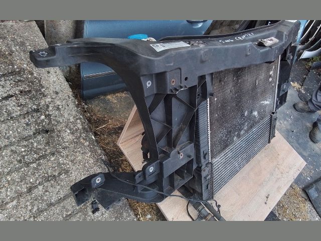 bontott VW CRAFTER Komplett Homlokfal (Részeivel)