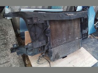 bontott VW CRAFTER Komplett Homlokfal (Részeivel)