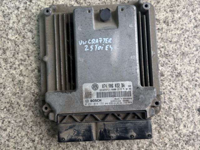 bontott VW CRAFTER Motorvezérlő