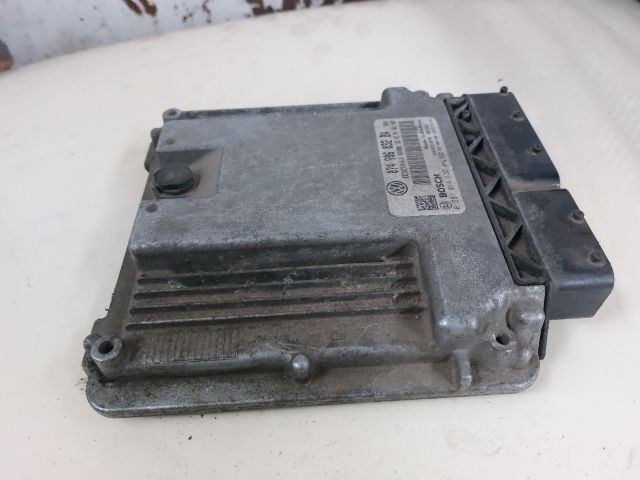 bontott VW CRAFTER Motorvezérlő