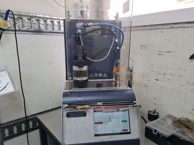 bontott VW CRAFTER Porlasztó (1 db)