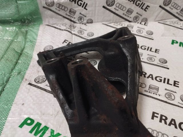 bontott VW CRAFTER Szervó Tartó Bak (Magában)