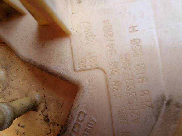 bontott VW CRAFTER Üzemanyag Szivattyú