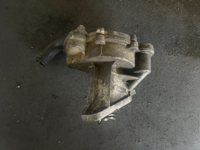 bontott VW CRAFTER Vákumpumpa