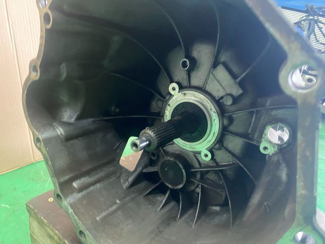 bontott VW CRAFTER Váltó (Mechanikus)