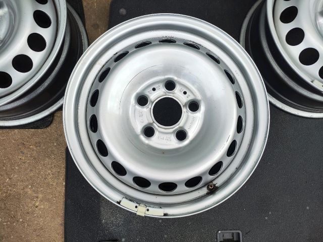 bontott VW CRAFTER Acélfelni Szett