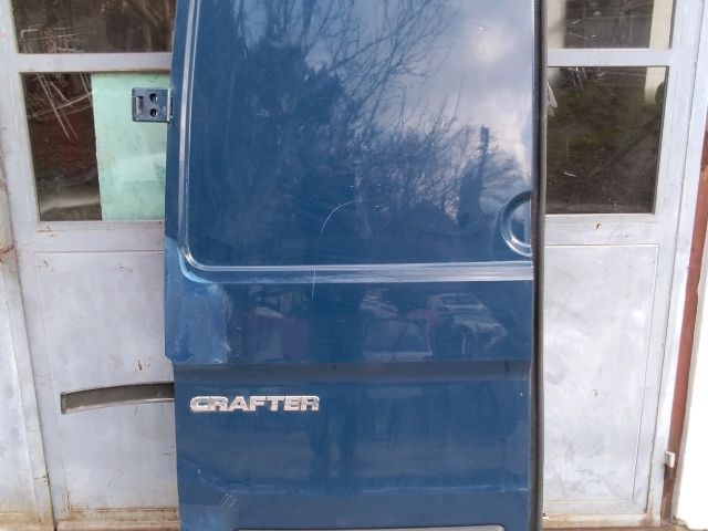 bontott VW CRAFTER Bal Csomagtérajtó (Részeivel)