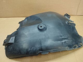 bontott VW CRAFTER Bal első Hátsó Dobbetét (Kerékjárati, Műanyag)