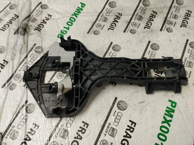 bontott VW CRAFTER Bal első Külső Kilincsfészek