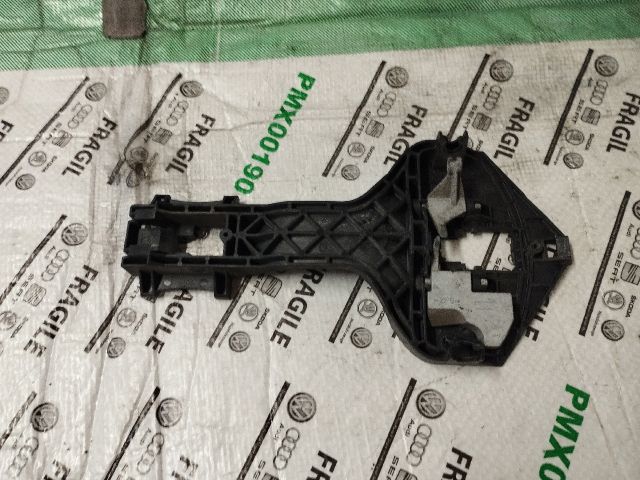 bontott VW CRAFTER Bal első Külső Kilincsfészek