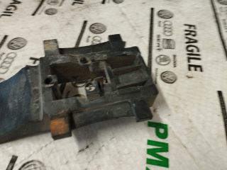 bontott VW CRAFTER Bal első Külső Kilincsfészek