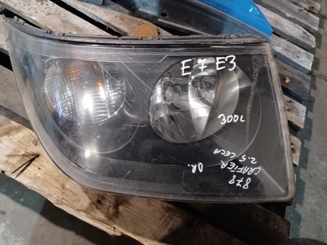 bontott VW CRAFTER Bal Fényszóró