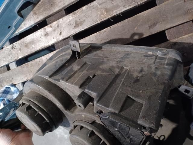 bontott VW CRAFTER Bal Fényszóró