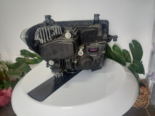 bontott VW CRAFTER Bal Fényszóró