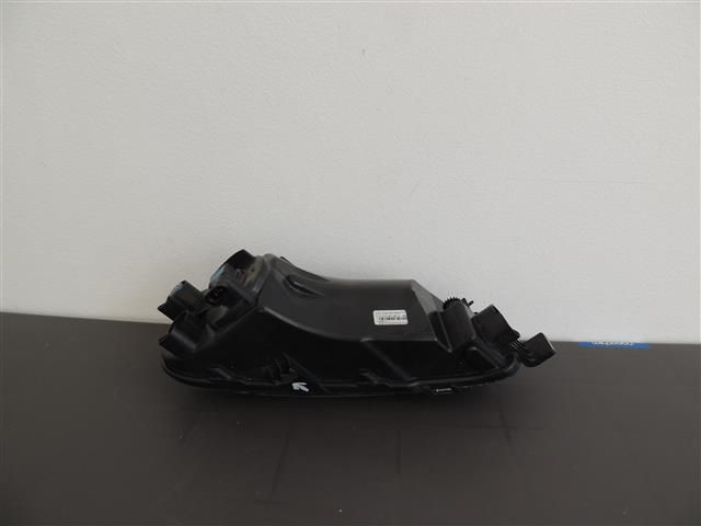 bontott VW CRAFTER Bal Ködfényszóró