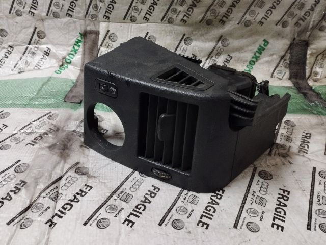 bontott VW CRAFTER Bal Szellőző