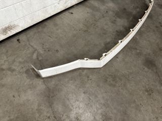 bontott VW CRAFTER Első Lökhárító Alsó Középső Díszrács