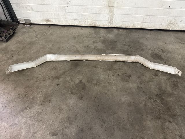 bontott VW CRAFTER Első Lökhárító Alsó Középső Díszrács