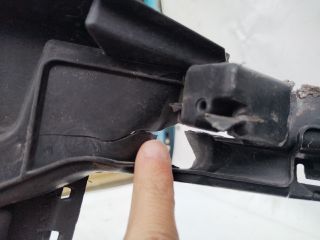 bontott VW CRAFTER Első Lökhárító (Üresen)