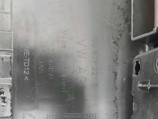 bontott VW CRAFTER Első Lökhárító (Üresen)