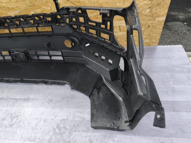 bontott VW CRAFTER Első Lökhárító (Üresen)