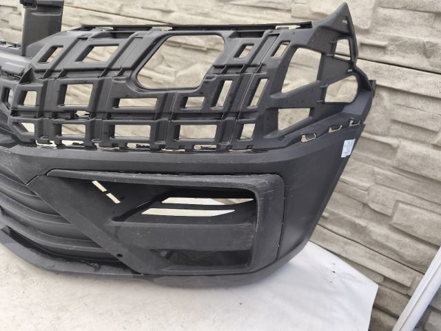 bontott VW CRAFTER Első Lökhárító (Üresen)