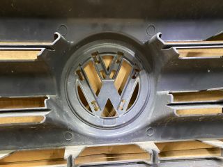 bontott VW CRAFTER Hűtőrács