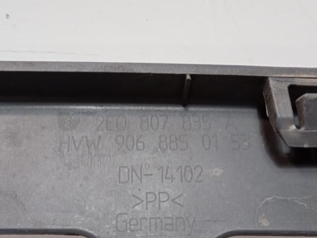 bontott VW CRAFTER Hűtőrács