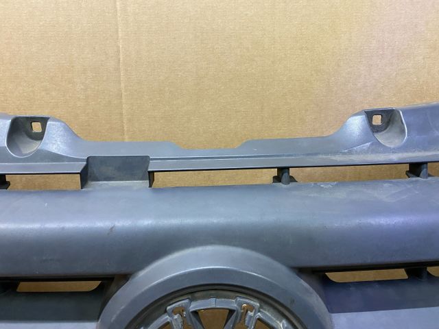 bontott VW CRAFTER Hűtőrács