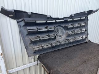 bontott VW CRAFTER Hűtőrács